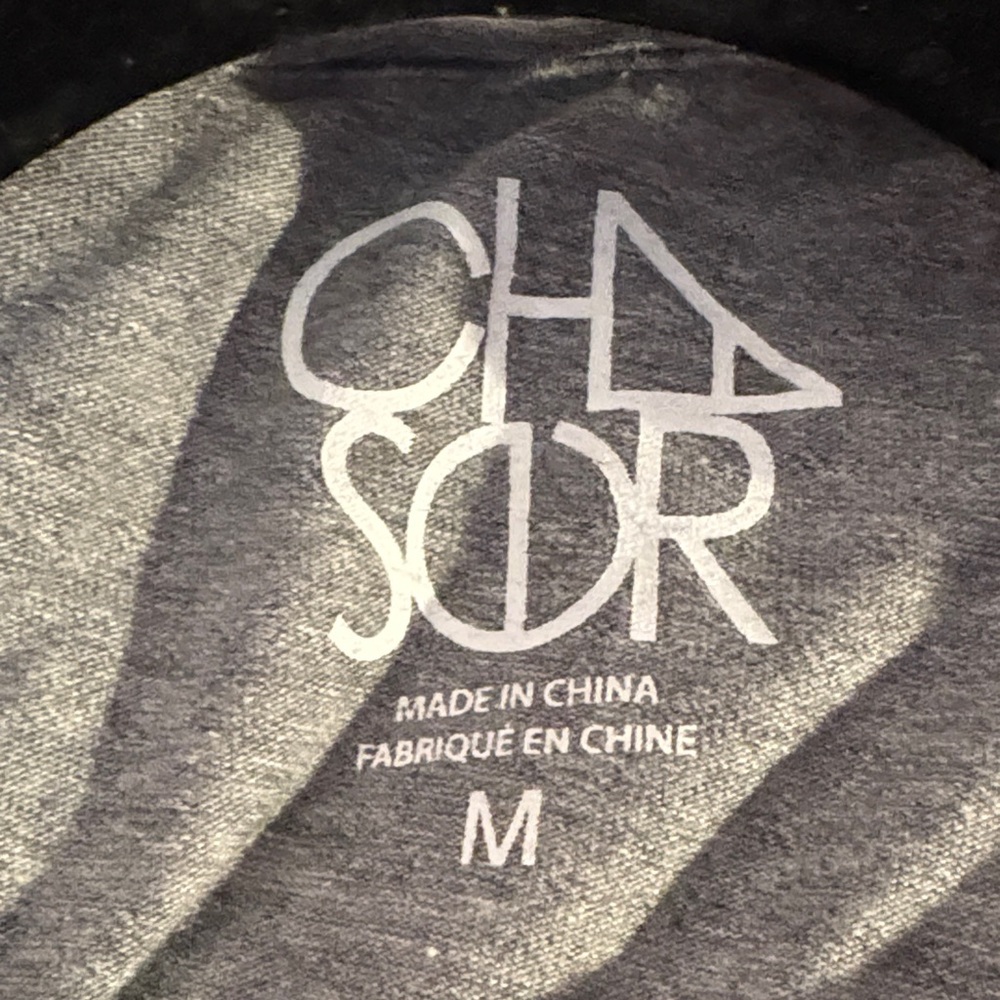 Chaser Gray Skull Graphic Tank - Picture 4 of 8